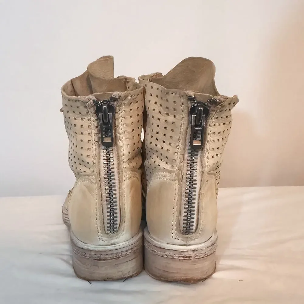 3 FOR $50! 🎁 DOLCE VITA Aldis Ivory Nubuck Lace Up Combat Ankle Boot Sz.… - Picture 4 of 7